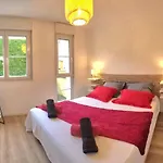 Shanis - Cozy Sur Perouges-meximieux *